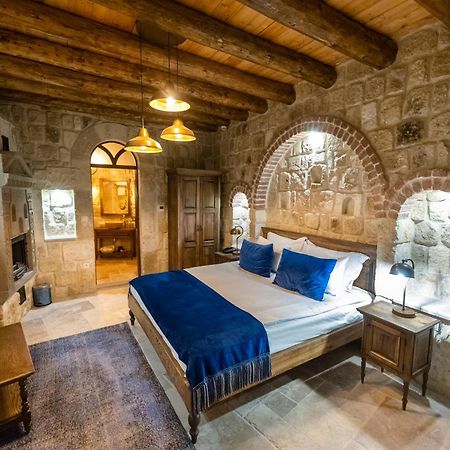 Uerguep Cave Suites Bagian luar foto