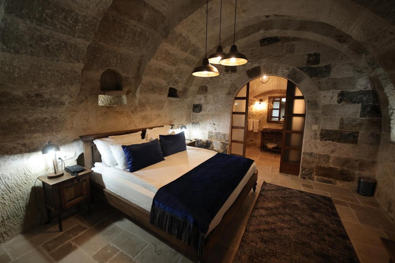 Uerguep Cave Suites Bagian luar foto