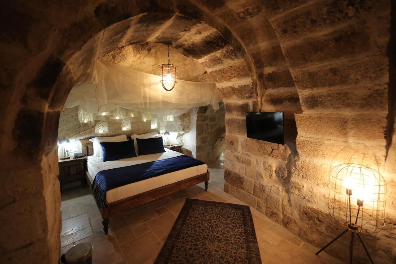 Uerguep Cave Suites Bagian luar foto