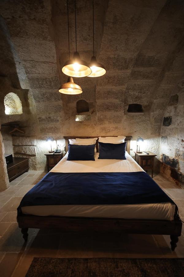 Uerguep Cave Suites Bagian luar foto