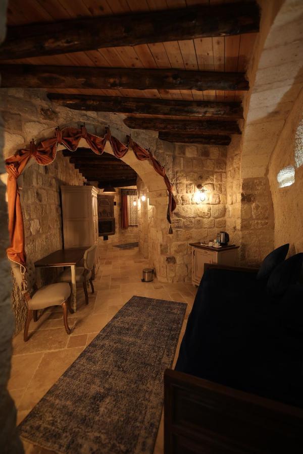 Uerguep Cave Suites Bagian luar foto