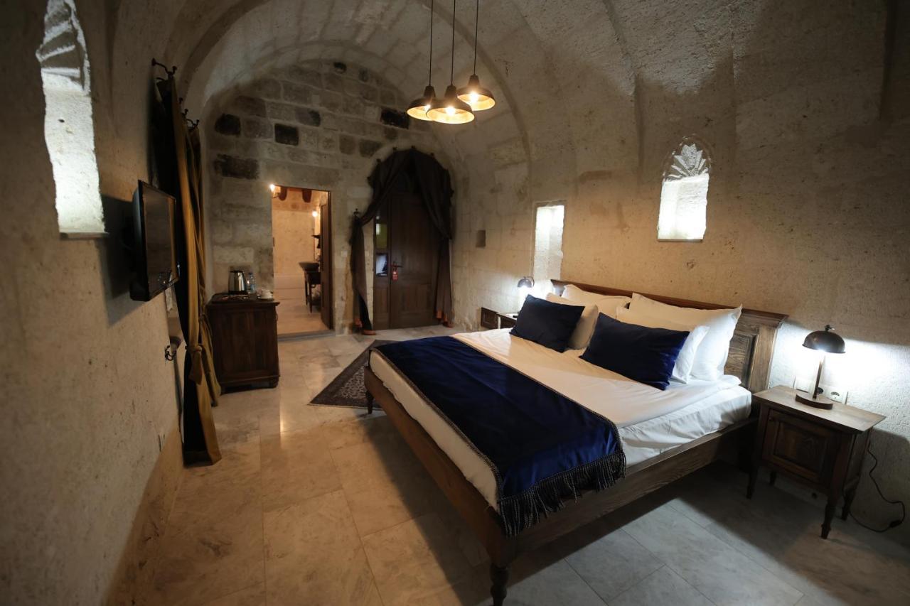 Uerguep Cave Suites Bagian luar foto
