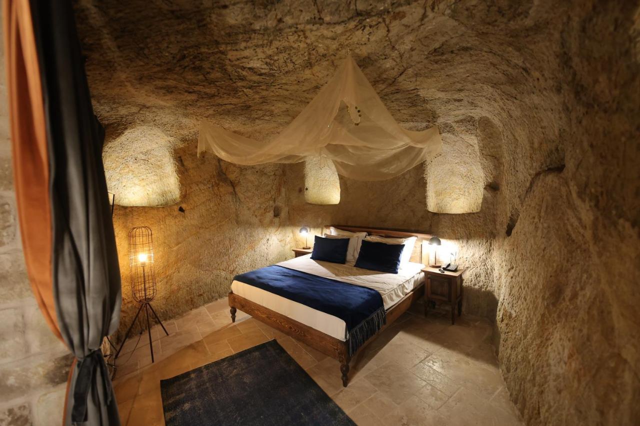 Uerguep Cave Suites Bagian luar foto