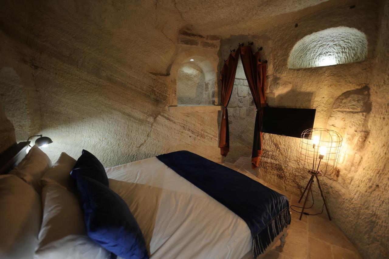 Uerguep Cave Suites Bagian luar foto