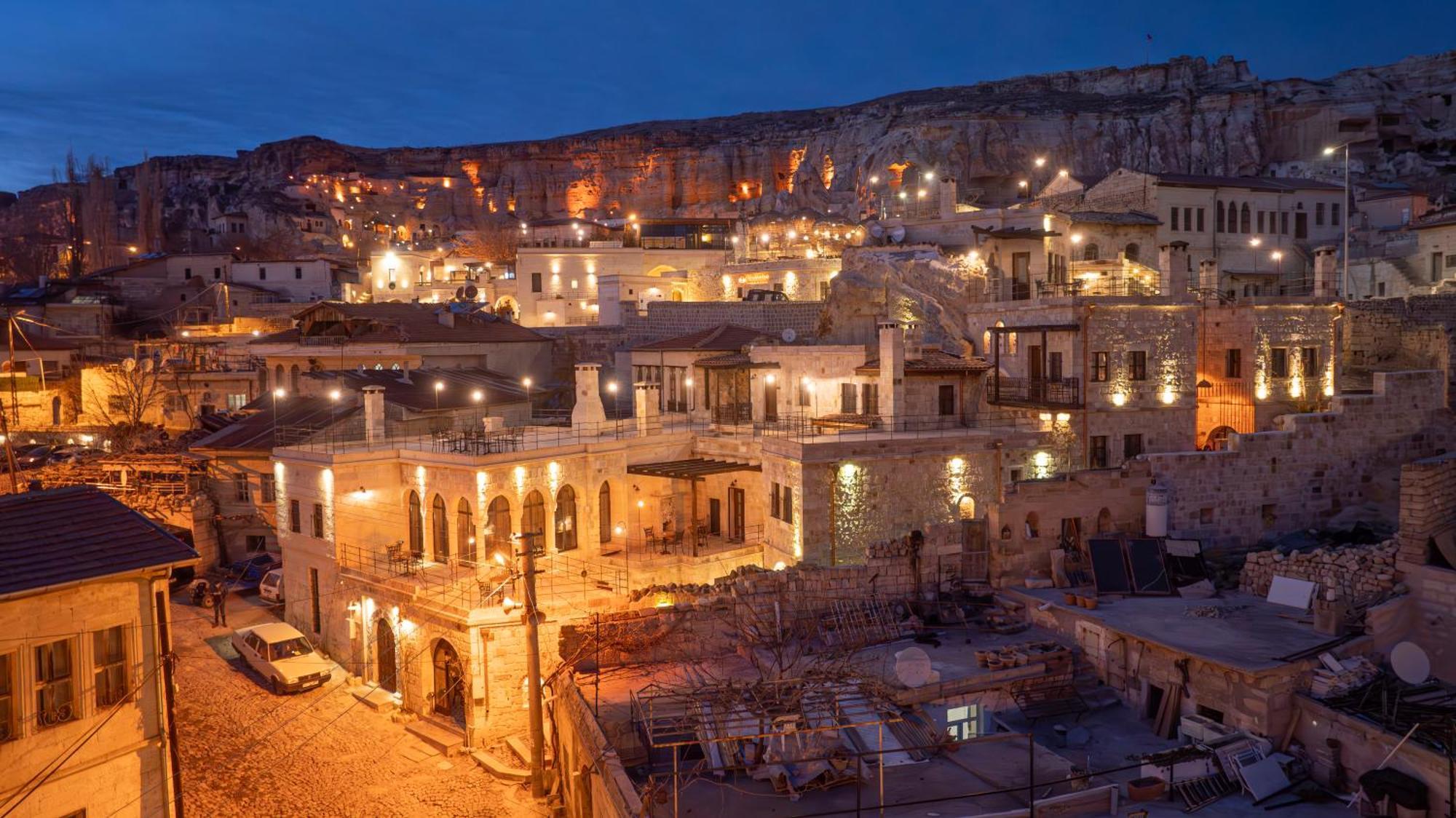Uerguep Cave Suites Bagian luar foto